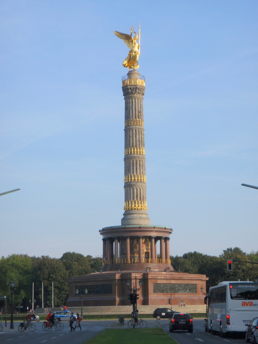 The Siegessäule is Huge.